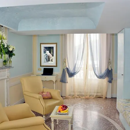 Grand Отель 4*