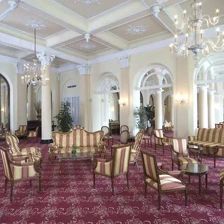 Grand Отель Cadenabbia