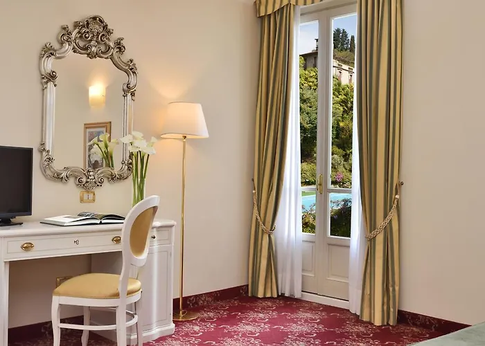 Отель Grand Cadenabbia